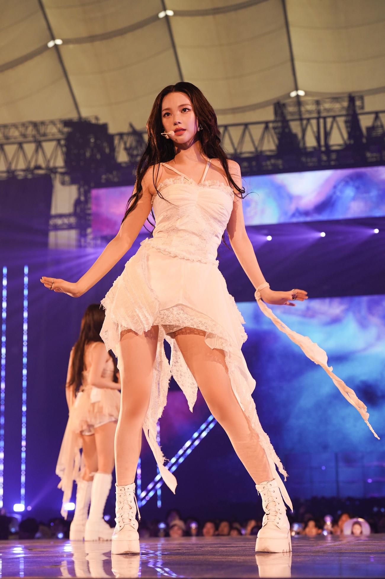 ライブを開催したaespaのKARINA