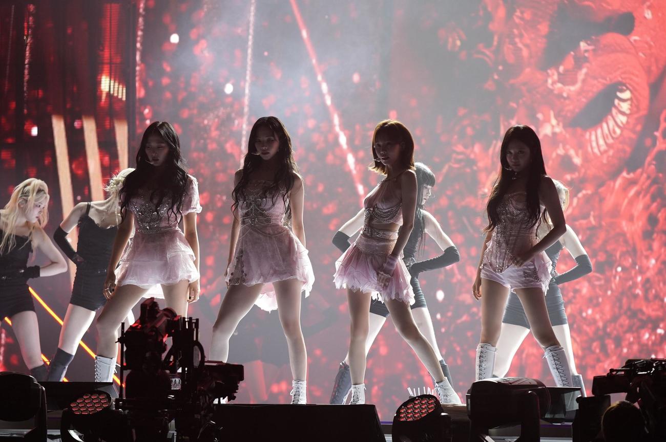 ライブを開催したaespa。左からGISELLE、KARINA、WINTER、NINGNING