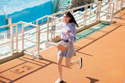 乃木坂46遠藤さくらファースト写真集の先行カット。地元名古屋で撮影した(撮影/須江隆治(See))