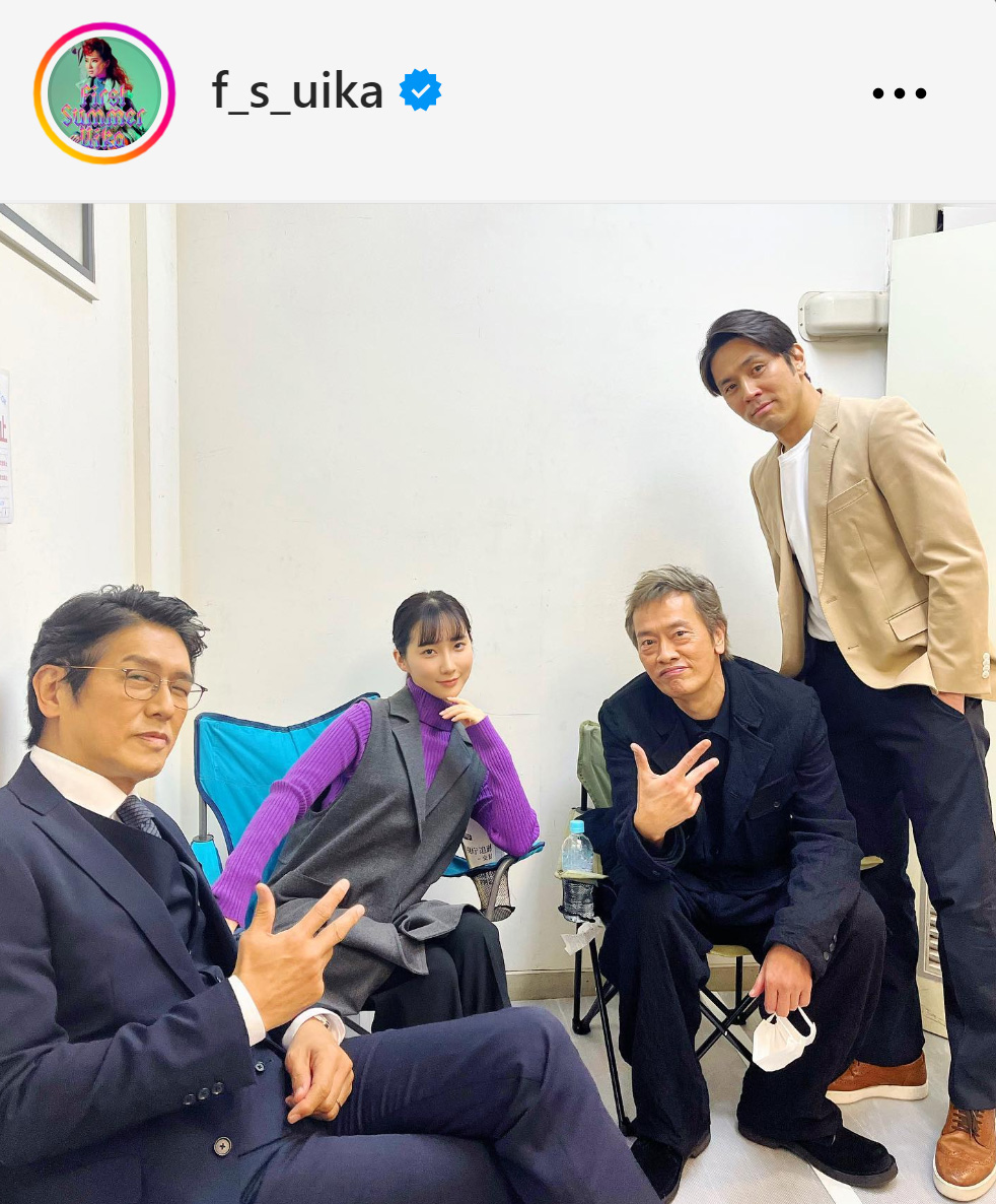 ファーストサマーウイカ（左から2人目）は、高橋克典（左）遠藤憲一（左から3人目）袴田吉彦とのオフショットを公開（ファーストサマーウイカのインスタグラムから）