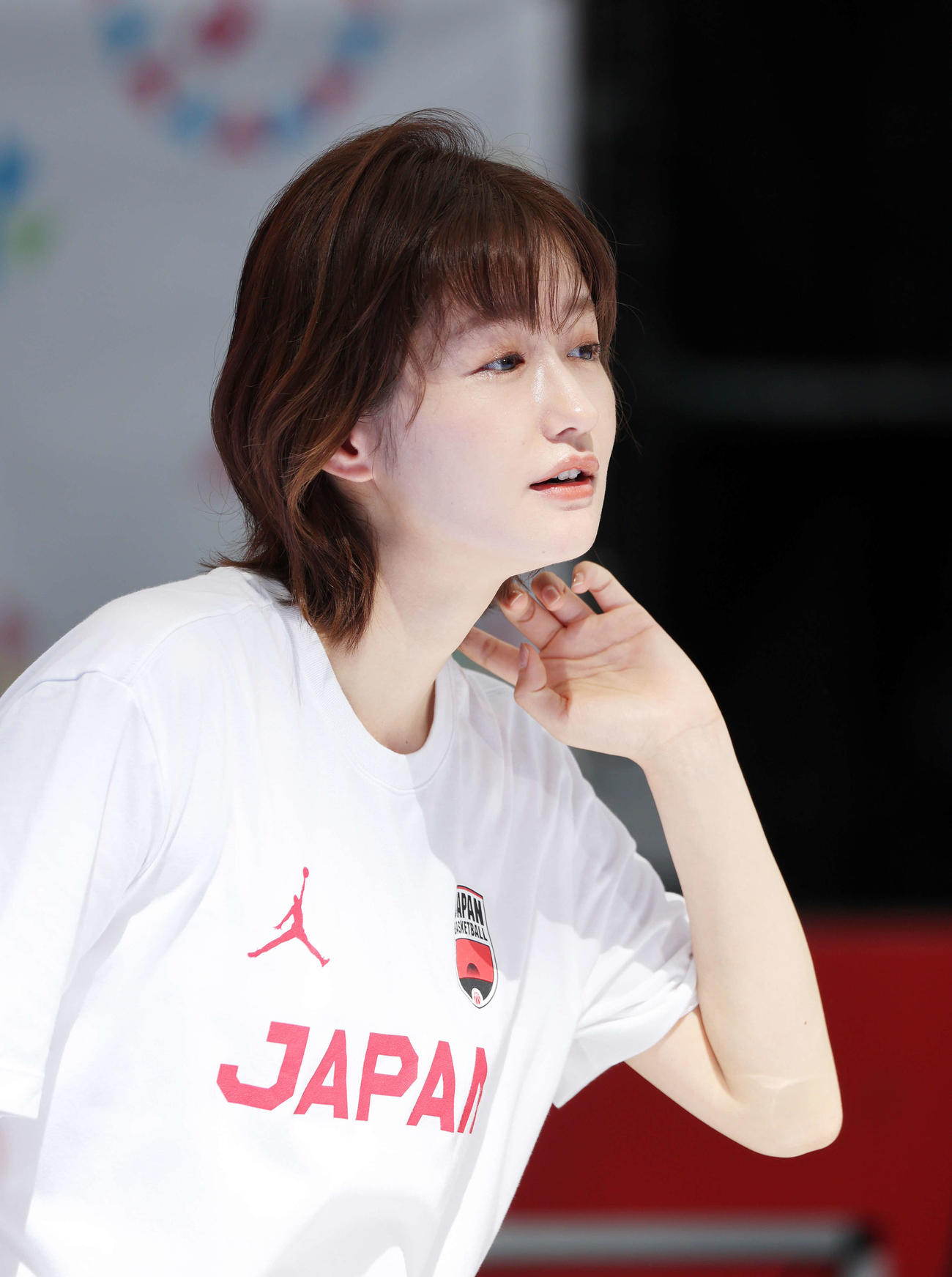 バスケW杯応援イベントでMCを務める佐藤ちひろアナウンサー（撮影・鈴木正人）