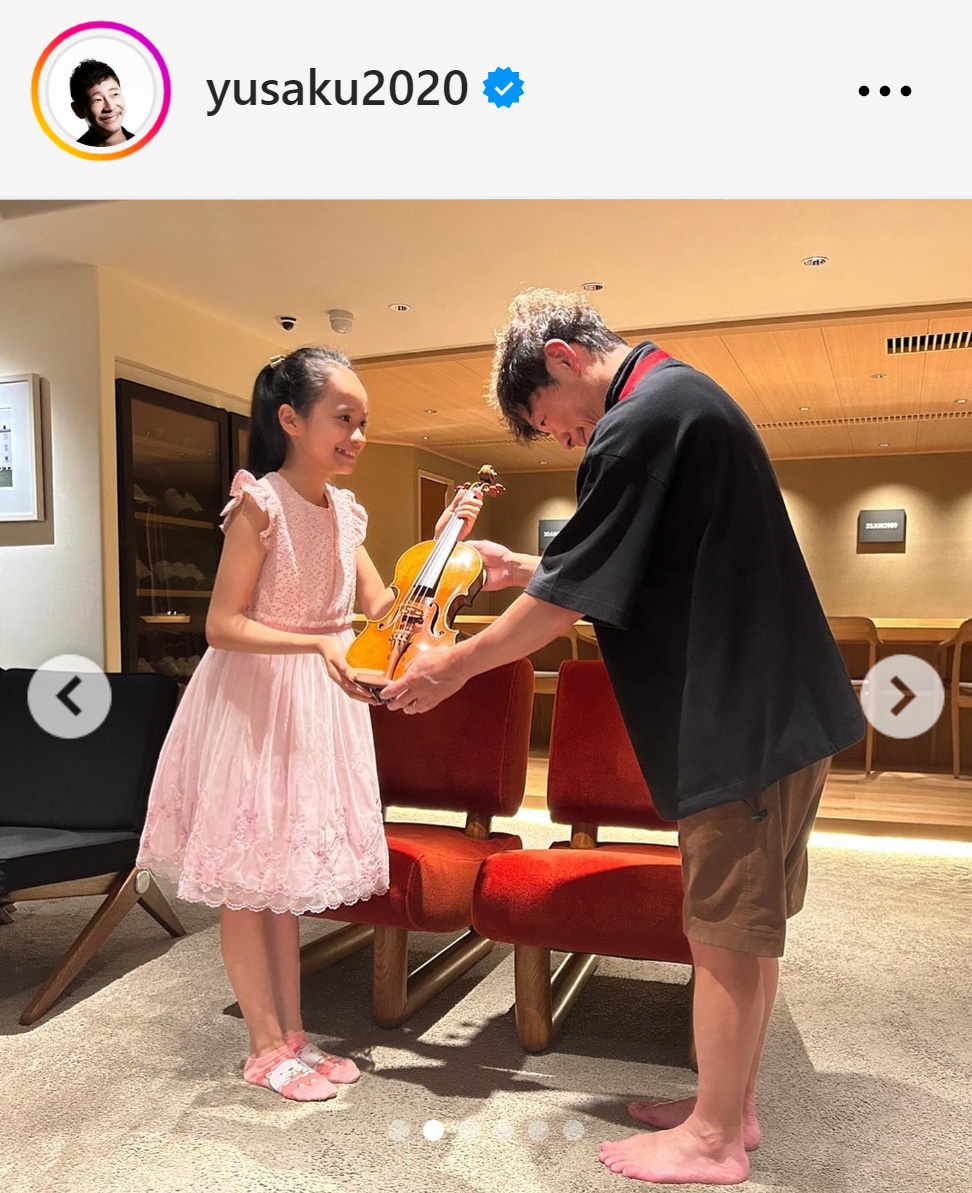 前澤友作氏のインスタグラムから