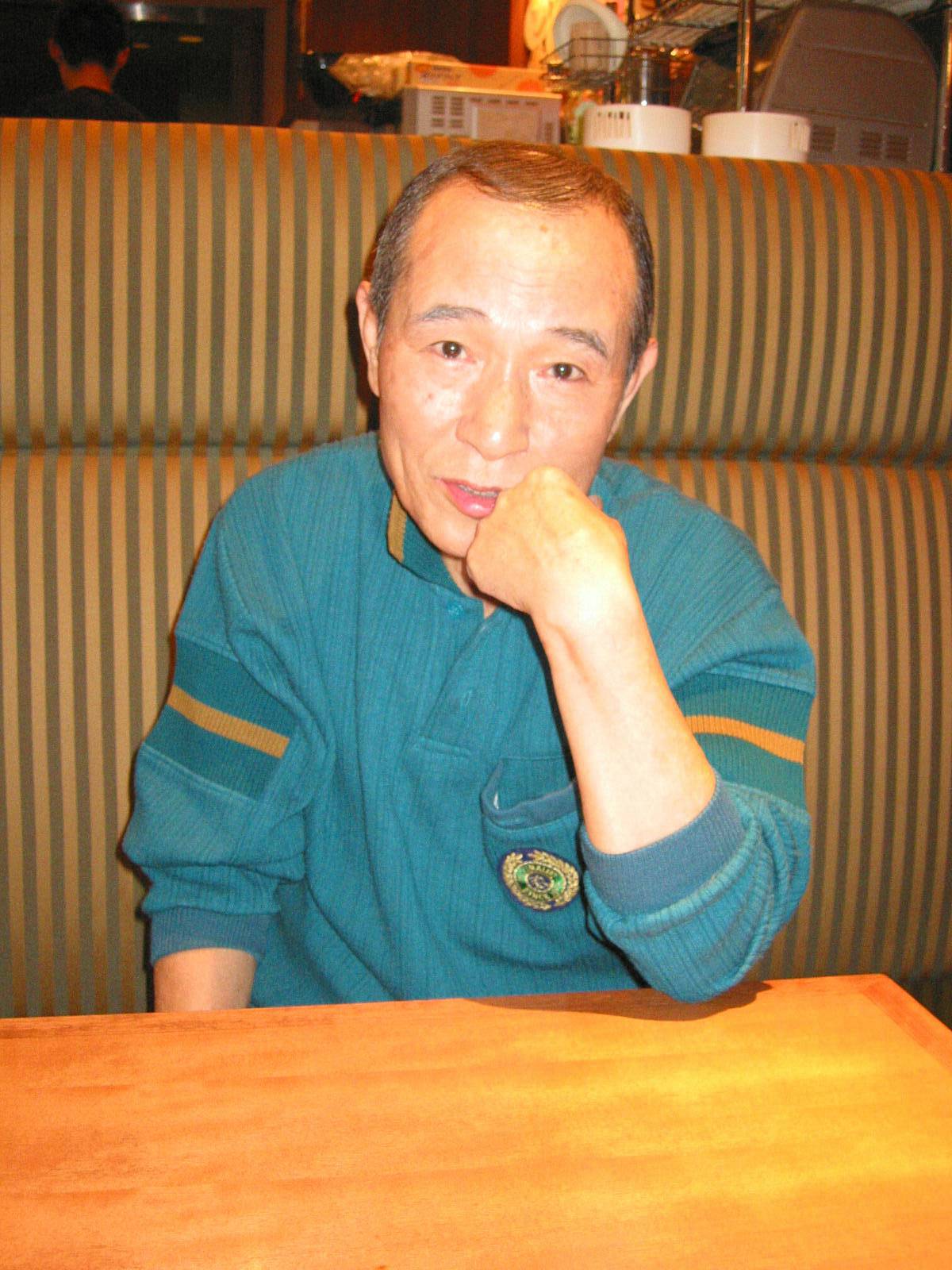 桑原和男さん（2003年10月撮影）