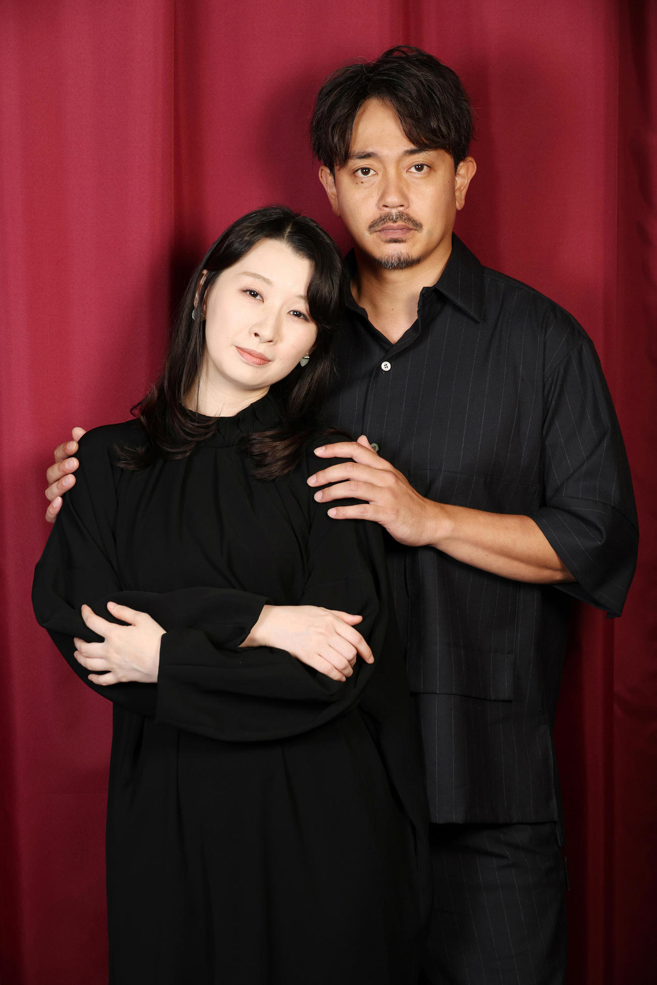 映画「セフレの品格」のキャスト対談を行った行平あい佳（左）と青柳翔（撮影・中島郁夫）