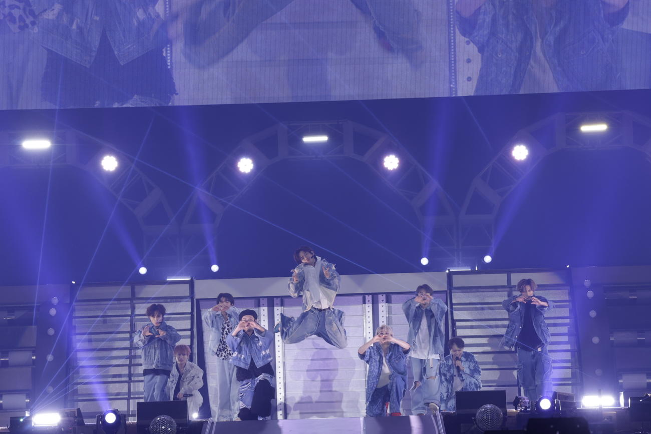 「EBiDAN THE LIVE UNIVERS 2023」に出演した超特急