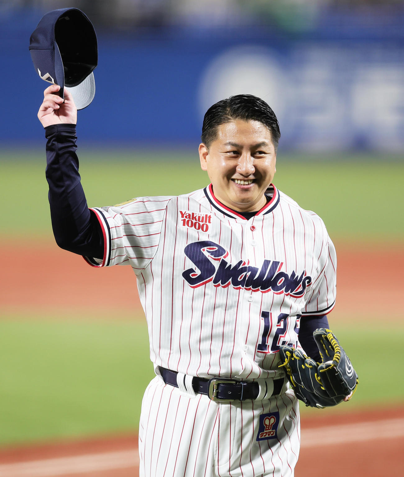 2022年9月、ヤクルト対阪神で始球式を務めた株式会社アイム・ユニバースの藍川眞樹代表取締役CEO