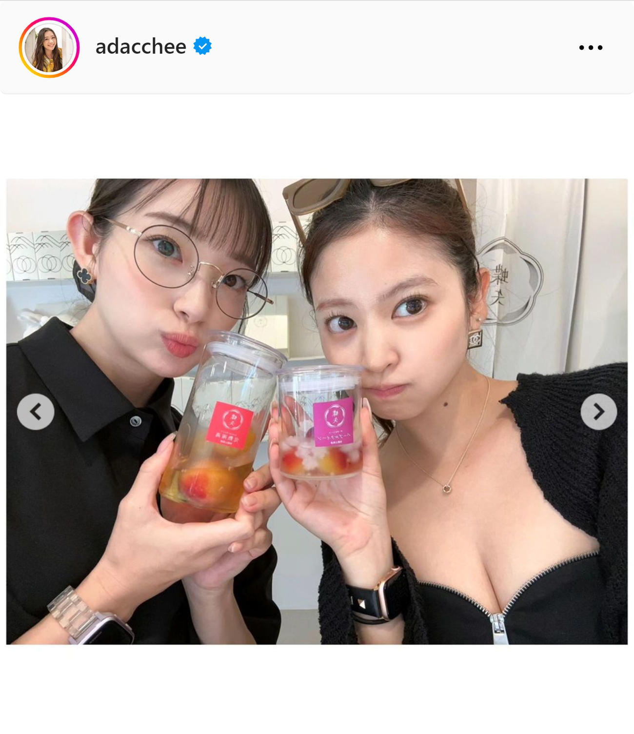 足立梨花（左）と西崎莉麻（足立梨花のインスタグラムから）