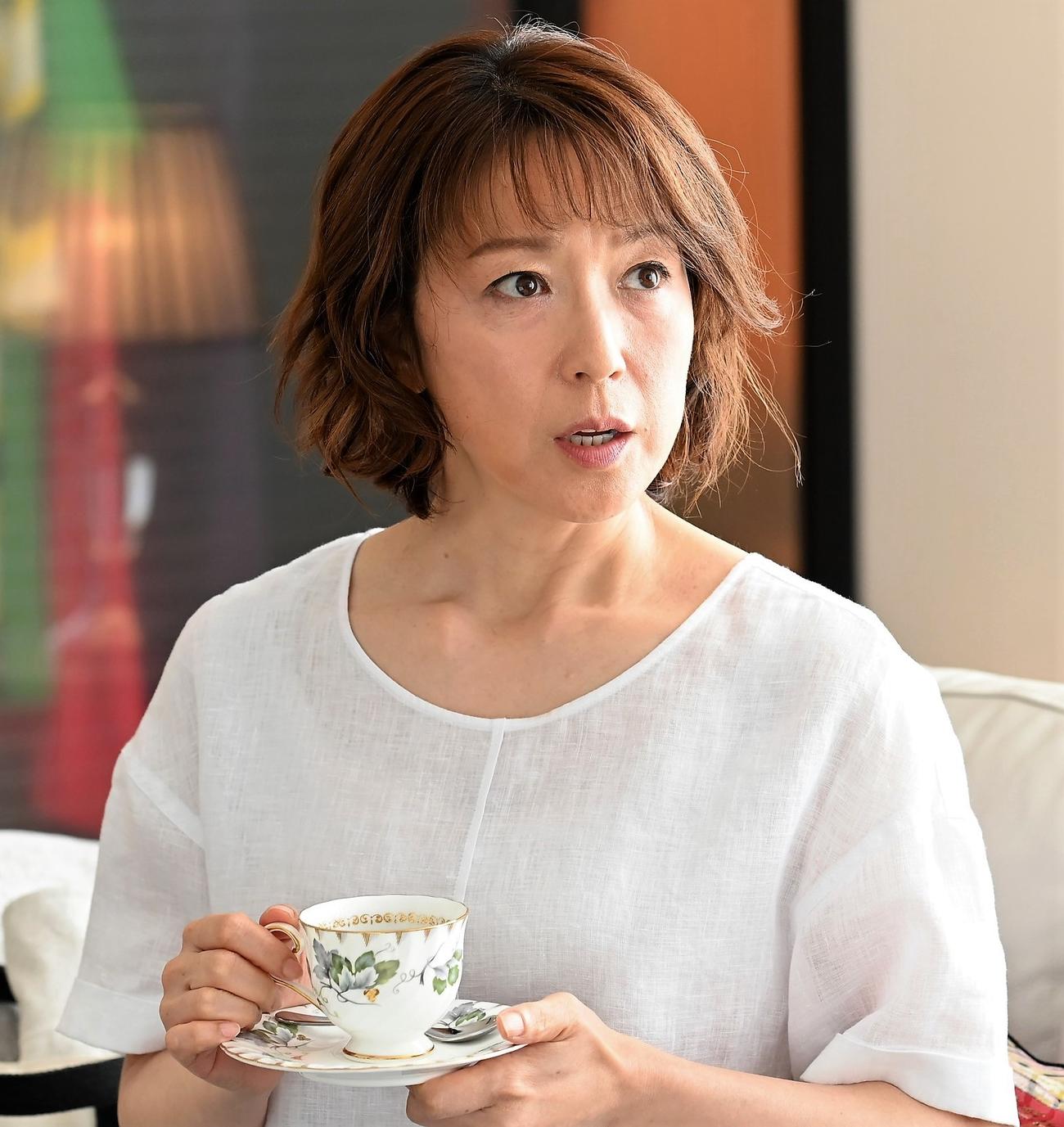 「この素晴らしき世界」に出演する若村麻由美（C）フジテレビ