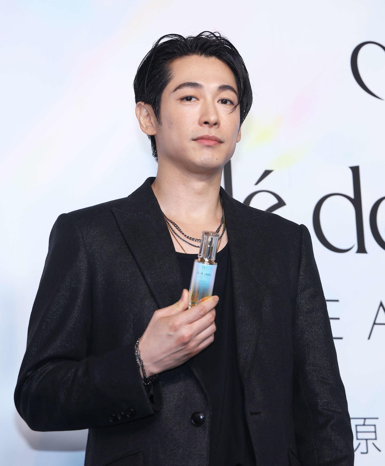 クレ・ド・ポー　ボーテ期間限定POPUPイベント「輝きの原点にもどる鍵」フォトコールに臨むディーン・フジオカ（撮影・河田真司）