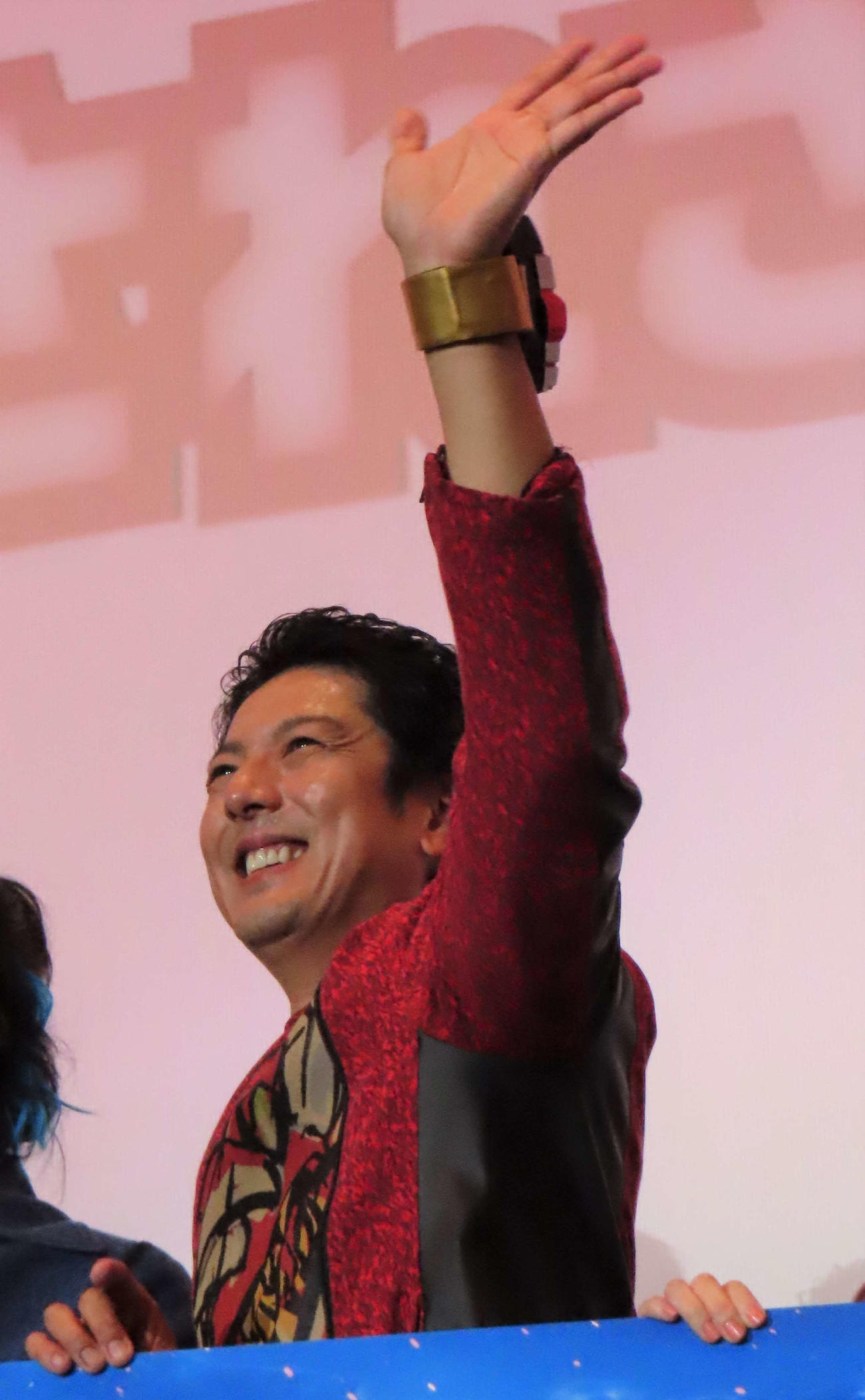 映画「爆竜戦隊アバレンジャー20th　許されざるアバレ」完成披露舞台あいさつに登壇した西興一朗