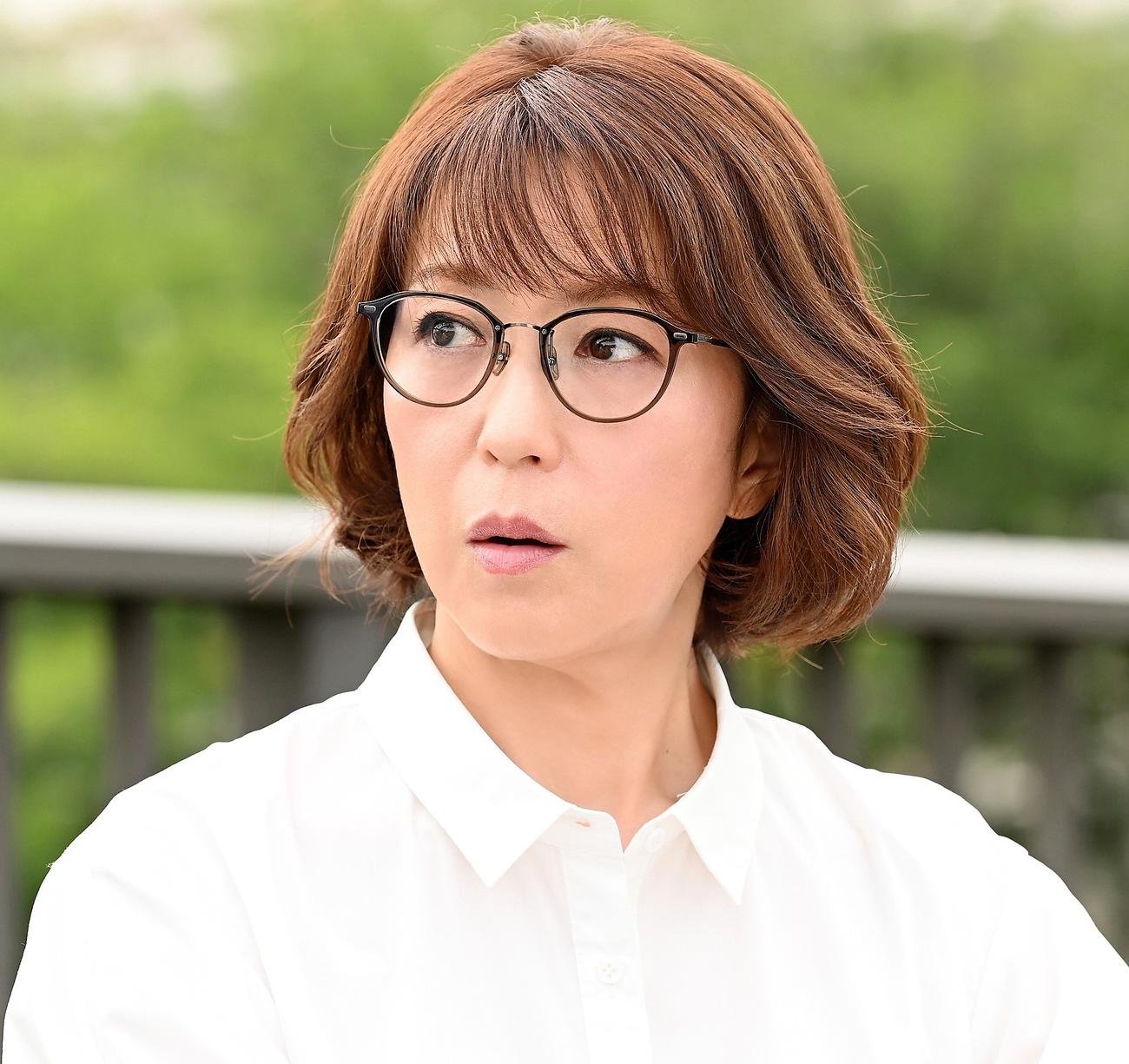 「この素晴らしき世界」に出演する若村麻由美（C）フジテレビ