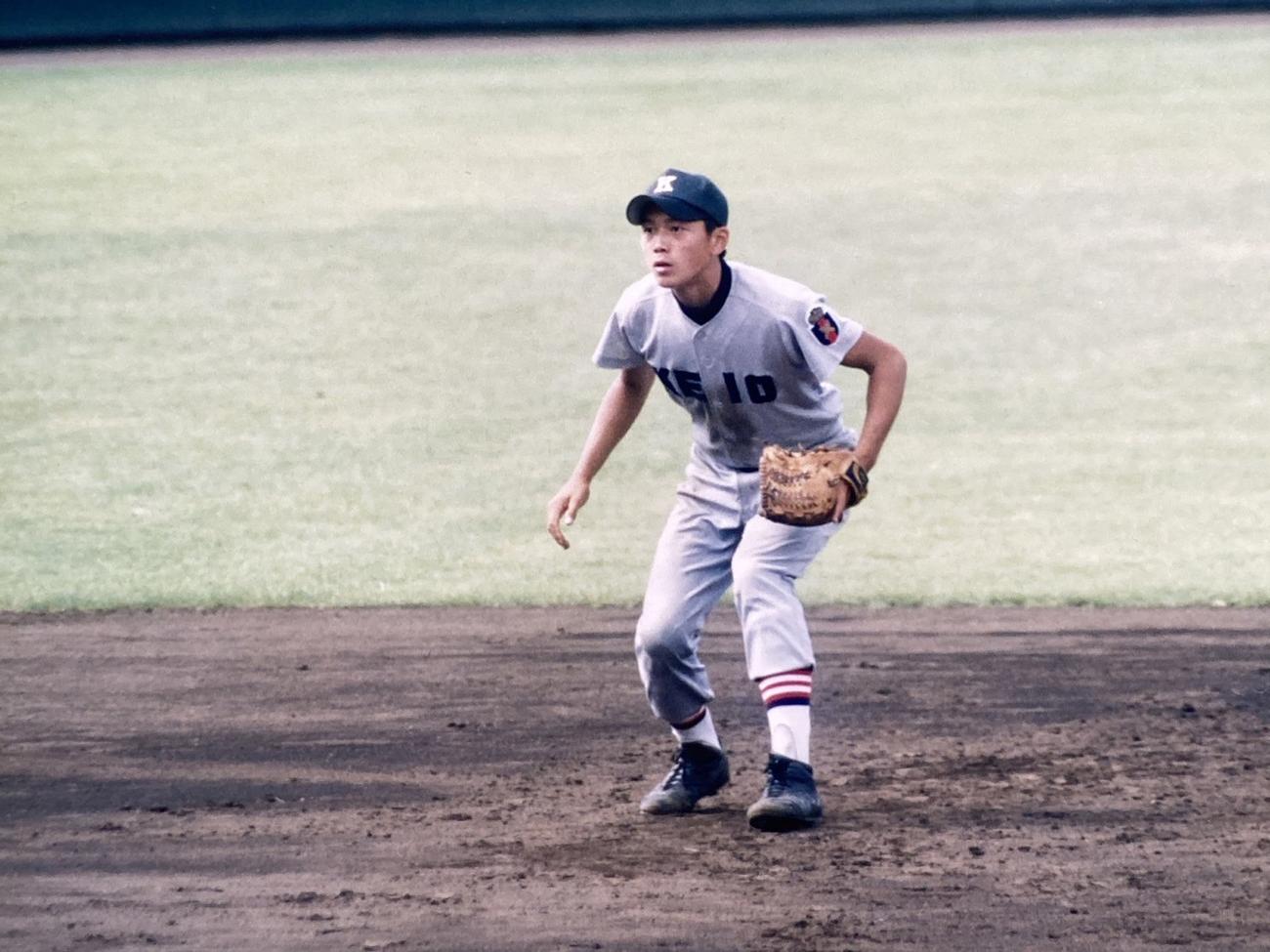 慶応高野球部時代の井上貴博アナウンサー（本人提供）