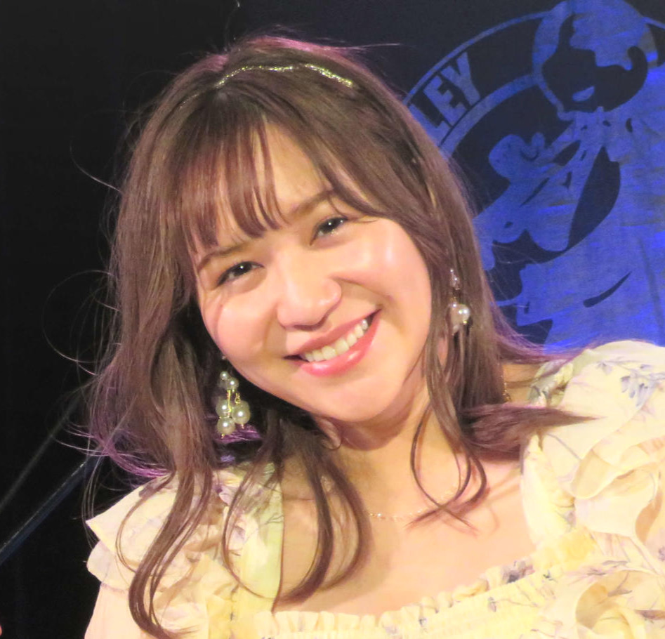 河西智美（2022年撮影）