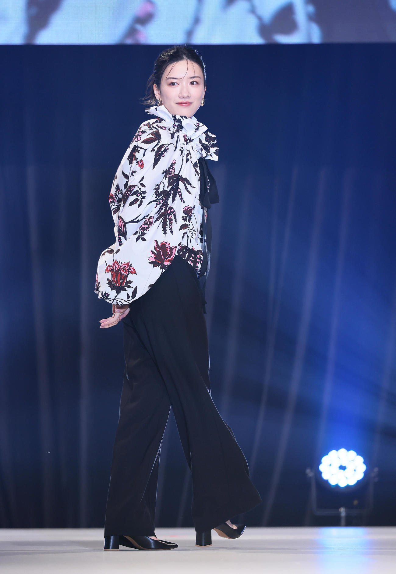 スペシャルゲストで登場した永野芽郁（撮影・足立雅史）