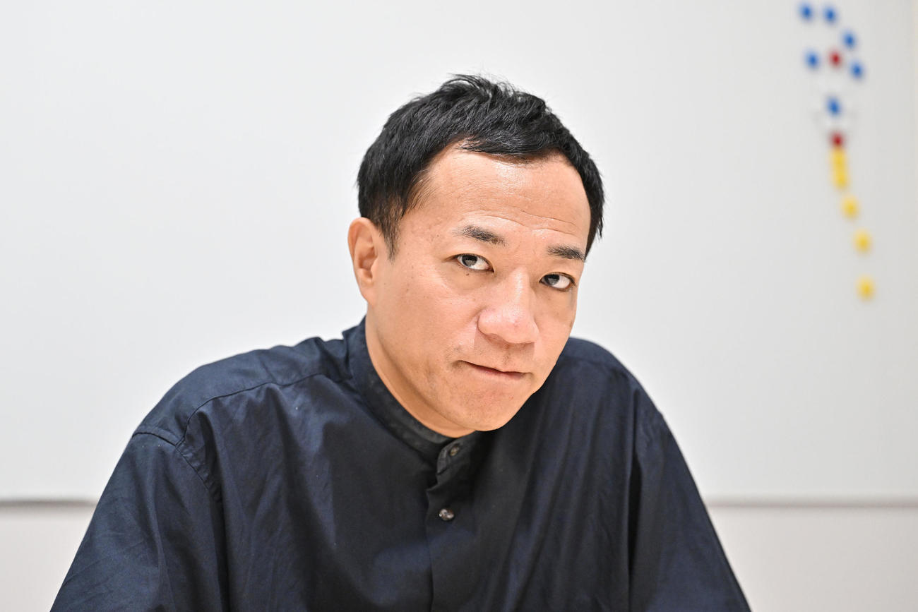 映画初監督について語るナイツ塙宣之（撮影・滝沢徹郎）