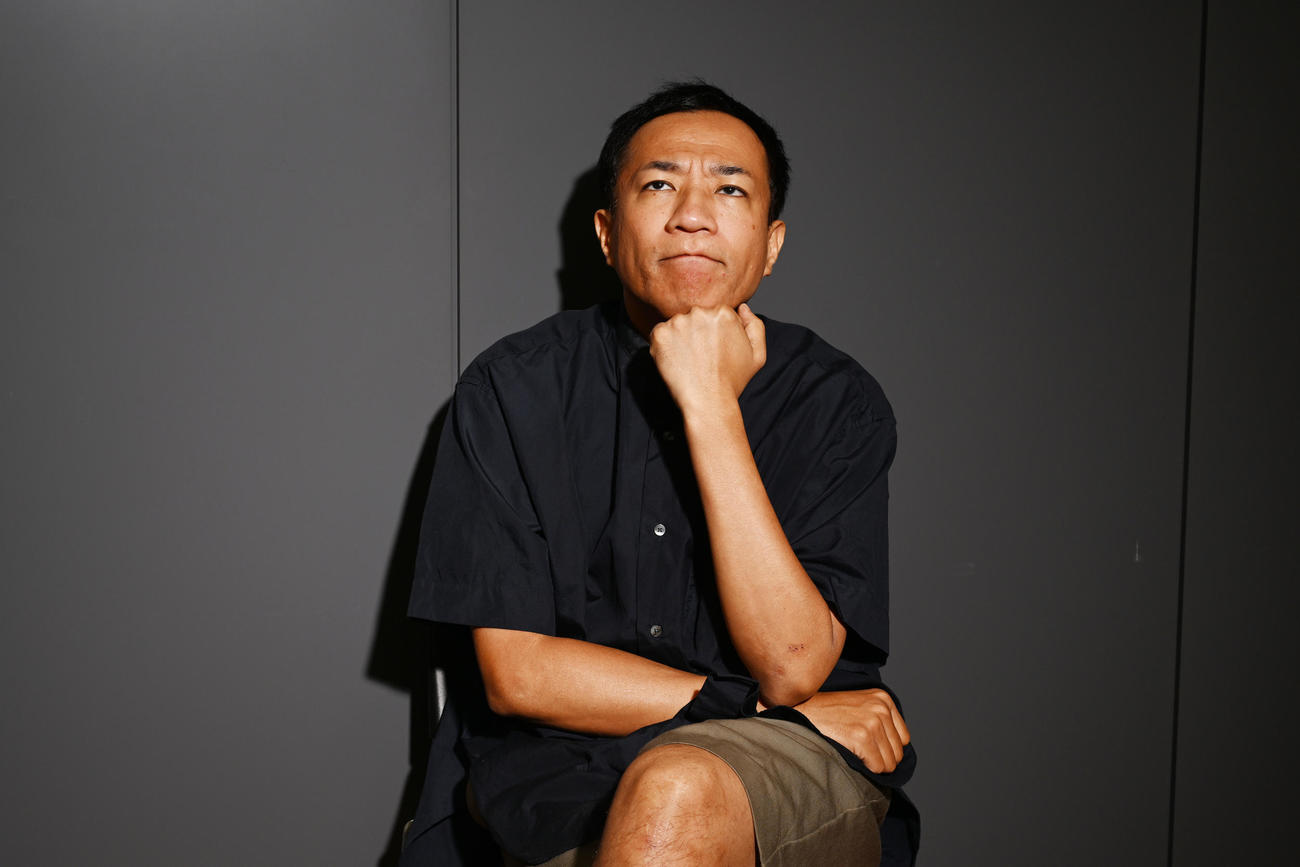 映画監督に挑戦するナイツ塙宣之（撮影・滝沢徹郎）