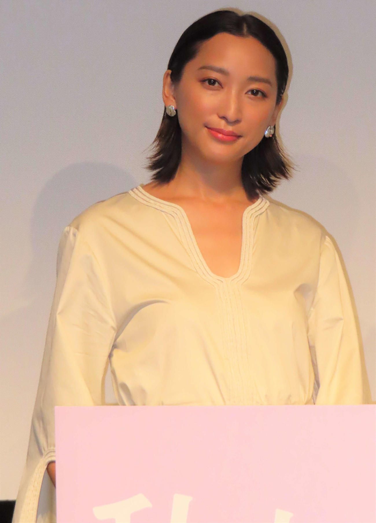 映画「私たちの声」公開直前トークイベントに出席した杏