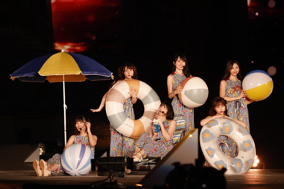 「真夏の全国ツアー2023」千秋楽でパフォーマンスする乃木坂46