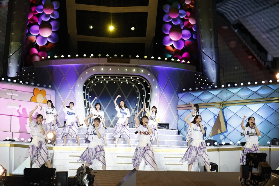 「真夏の全国ツアー2023」千秋楽でパフォーマンスする乃木坂46