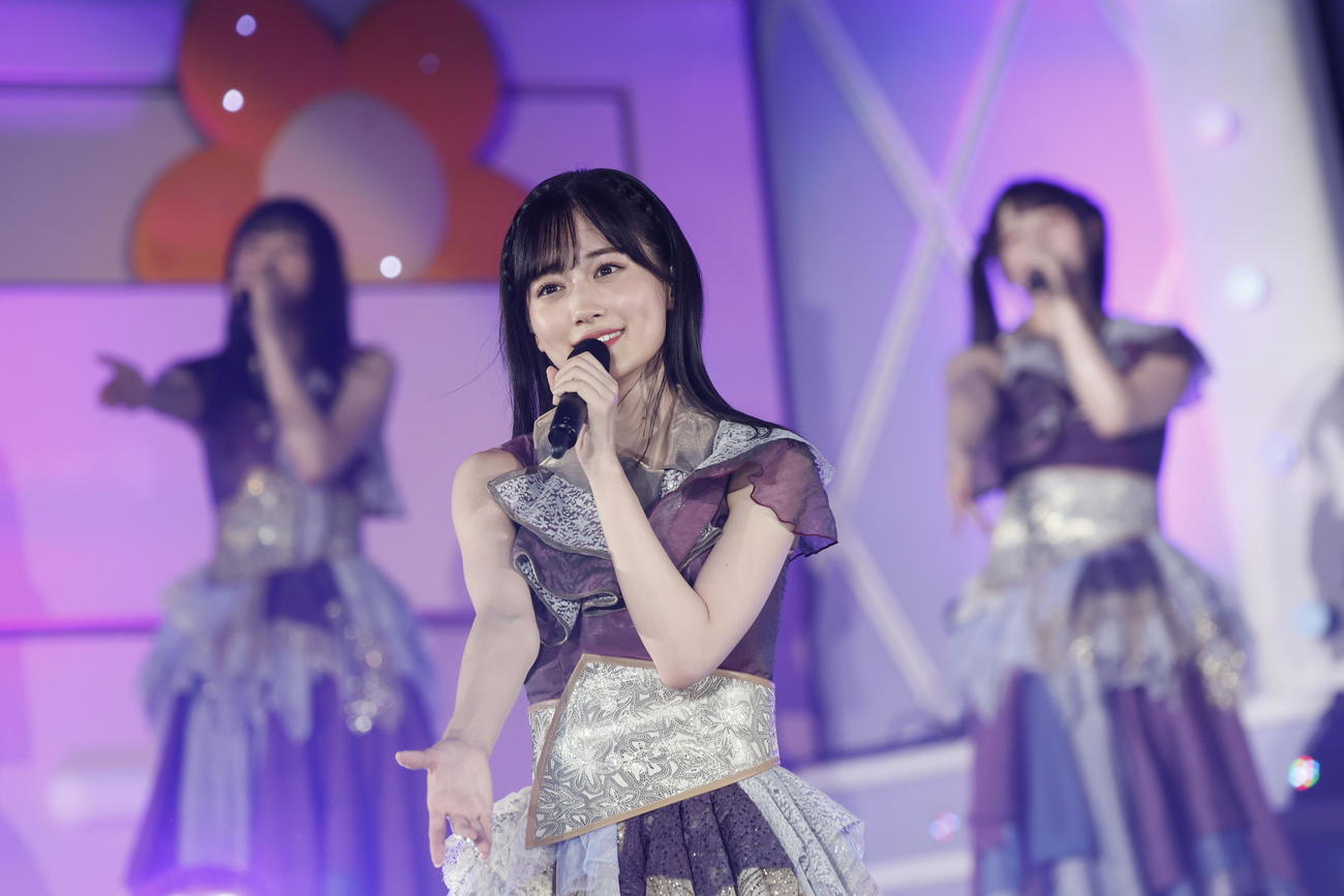 乃木坂46の「真夏の全国ツアー2023」千秋楽でパフォーマンスする山下美月