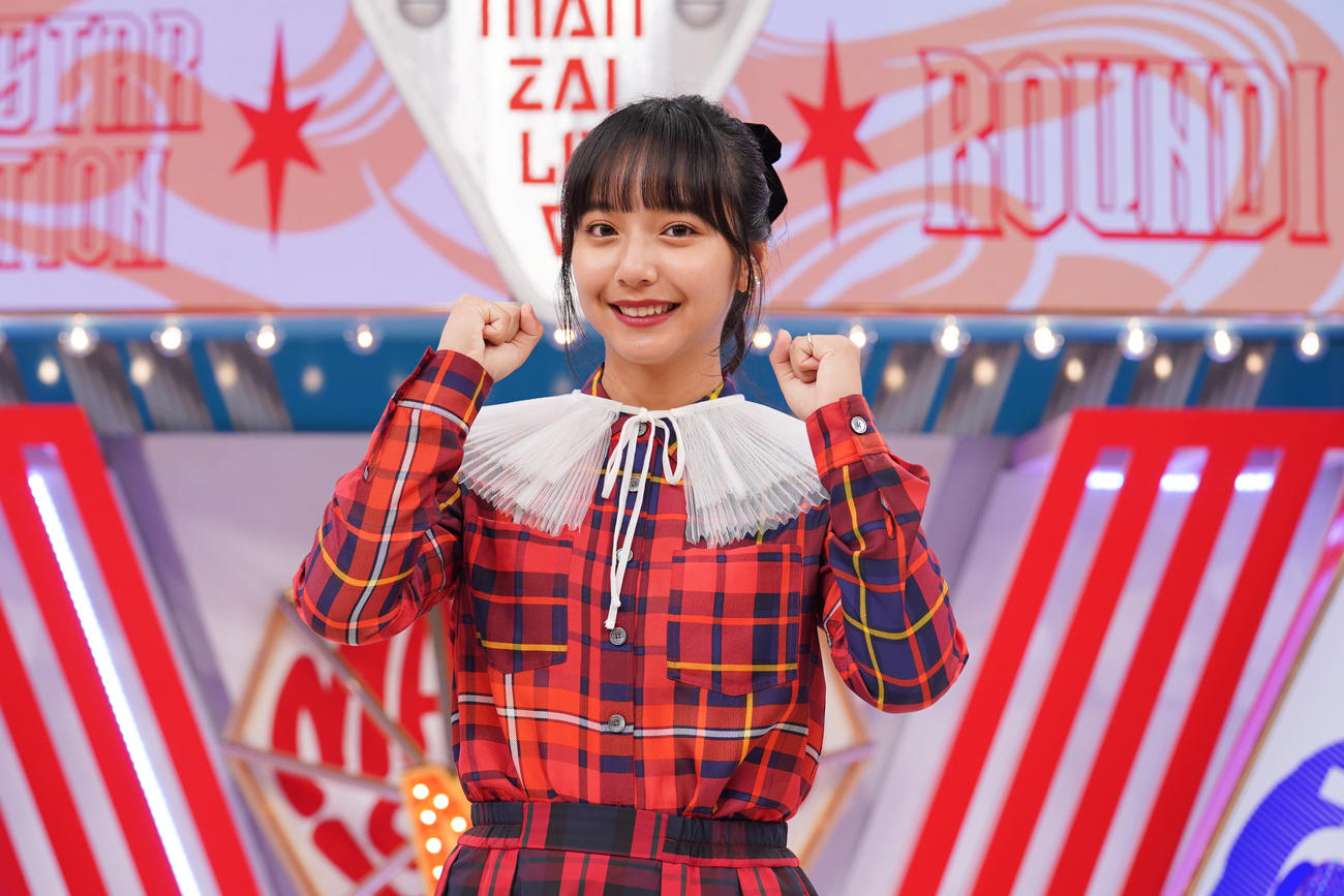 テレビ初MCに挑戦した山之内すず