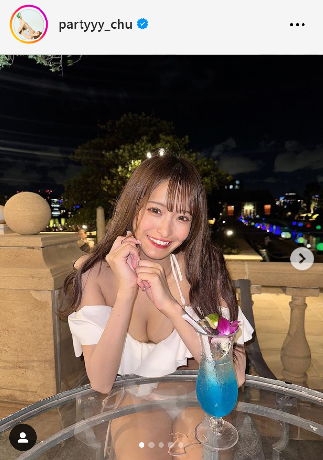清水里香のインスタグラムから