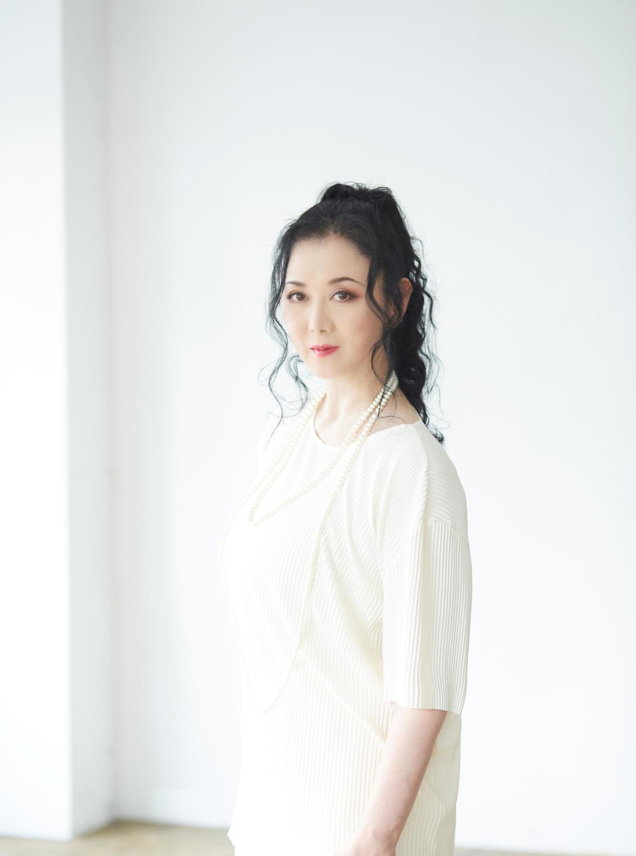 3年半ぶりに舞台復帰する高嶺ふぶき