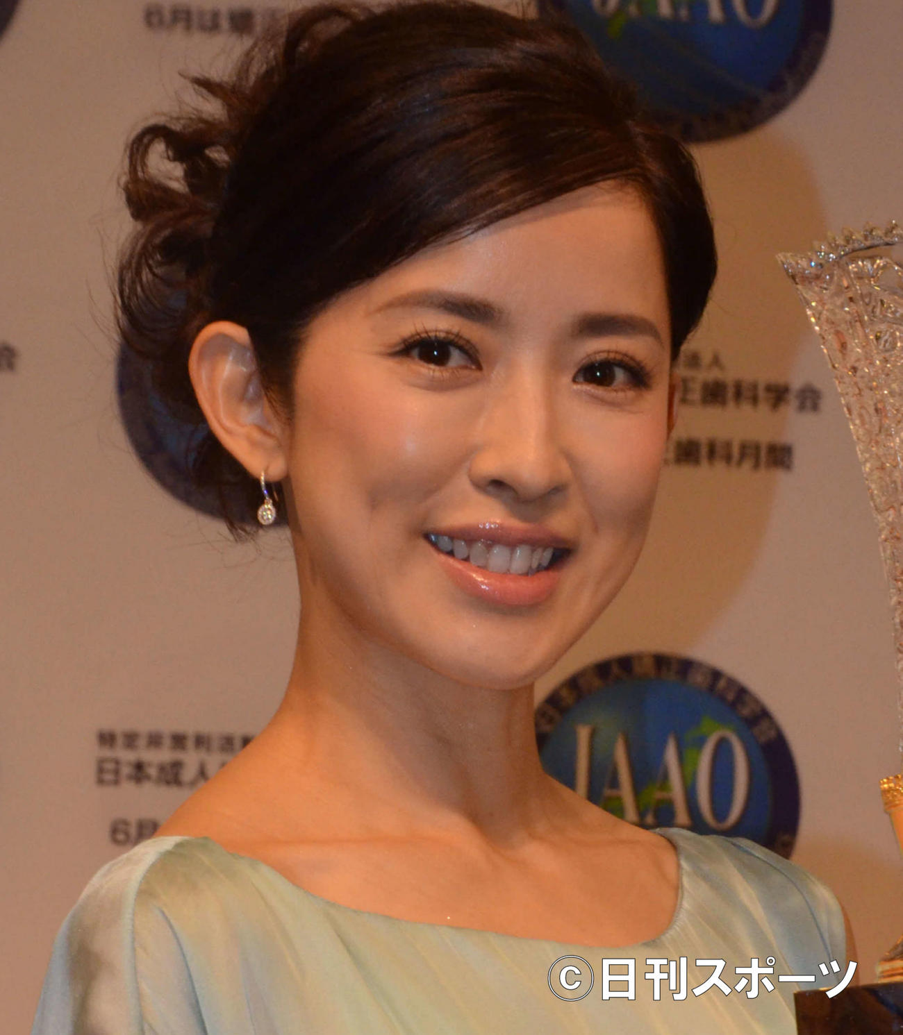 江口ともみ（16年6月撮影）