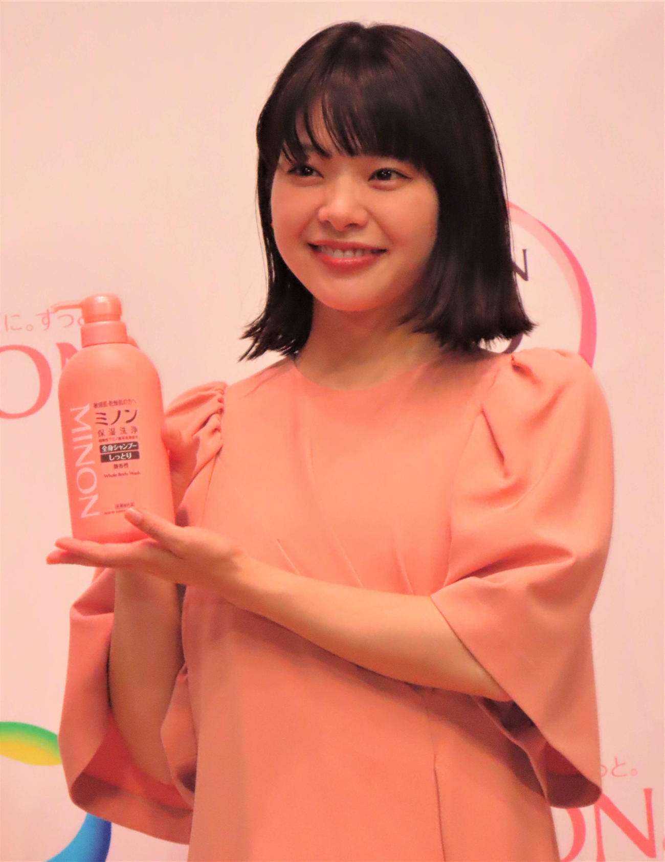 「ミノン」50周年を記念イベントに出席した岸井ゆきの