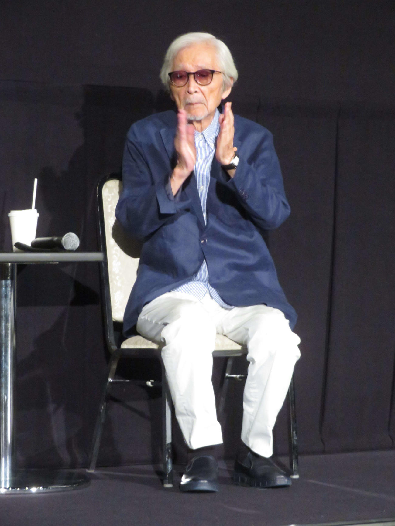 映画「こんにちは、母さん」公開中舞台あいさつに登壇した山田洋次監督（撮影・村上幸将）
