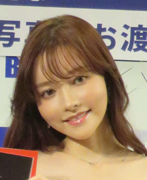 春名美波