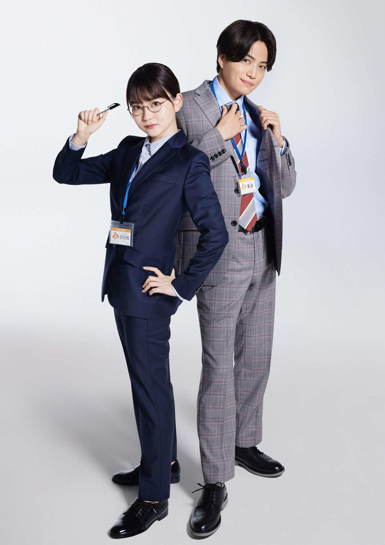 日本テレビ系10月期連続ドラマ「ゼイチョー～『払えない』にはワケがある～」でヒロイン役を務めることが判明した山田杏奈（左）。右は主演の菊池風磨