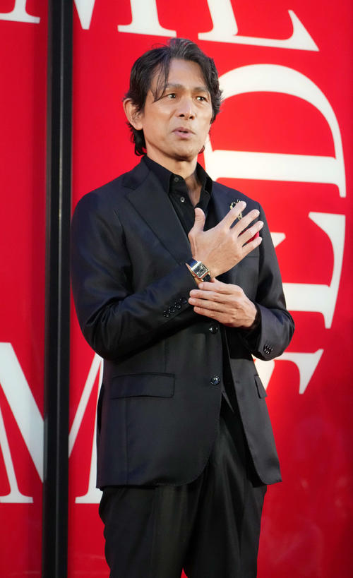 「TIME UNLIMITEDーカルティエウオッチ時を超える」オープニングレセプションに来場した江口洋介（撮影・小沢裕）