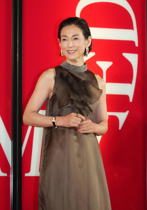 「TIME UNLIMITEDーカルティエウオッチ時を超える」オープニングレセプションに来場した鈴木保奈美（撮影・小沢裕）