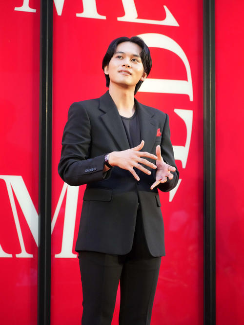 「TIME UNLIMITEDーカルティエウオッチ時を超える」オープニングレセプションに来場した北村匠海（撮影・小沢裕）