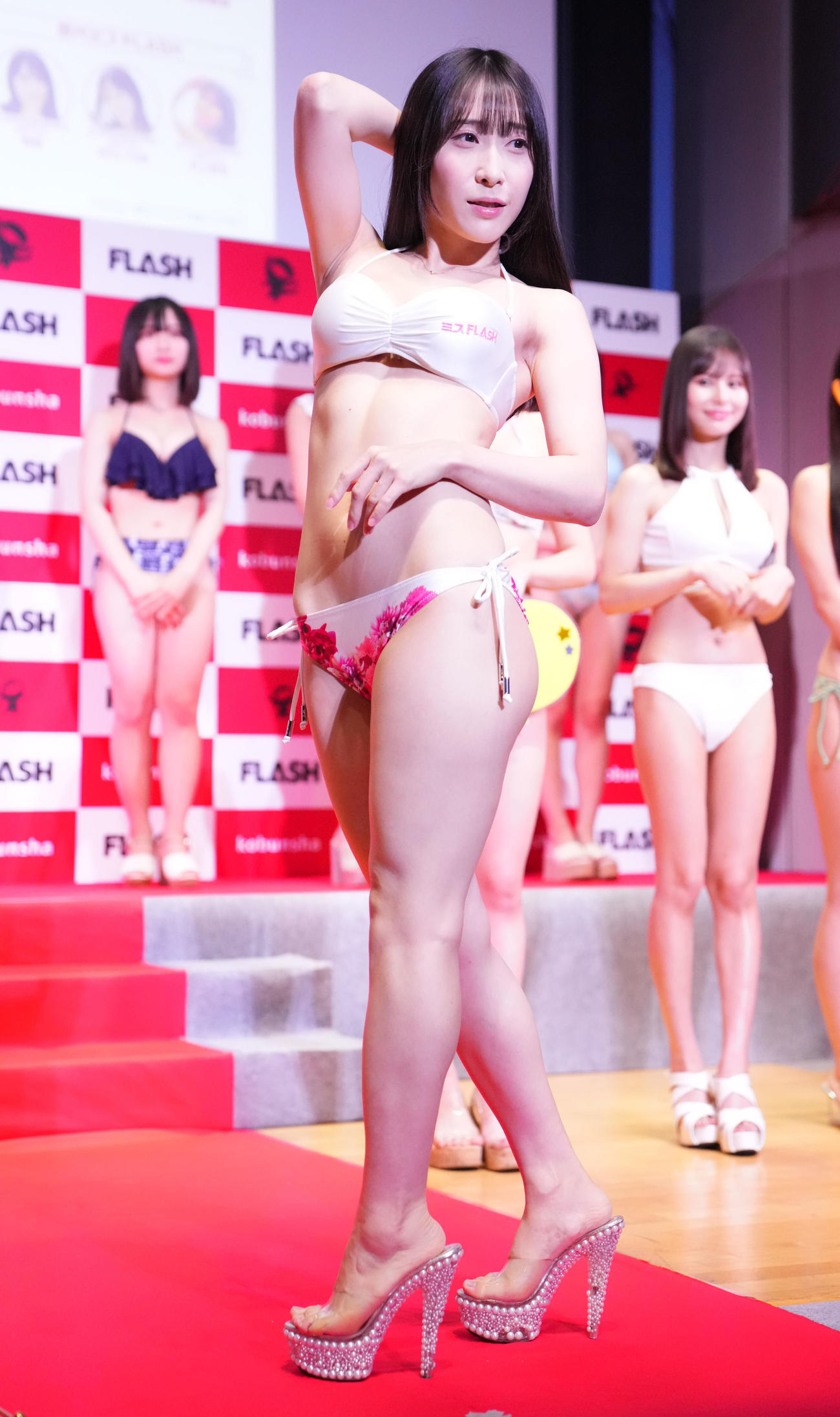 ミスFLASHファイナリストに選ばれたつぶらあい（撮影・横山健太）