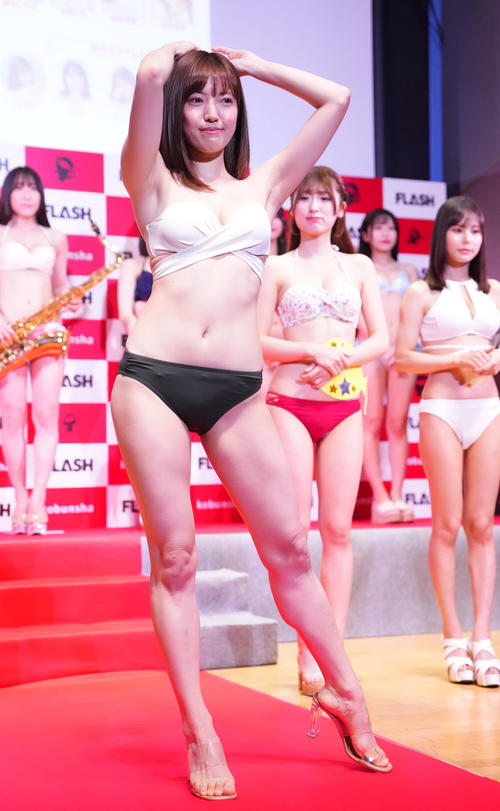 ミスFLASHファイナリストに選ばれた本間ミサ(撮影・横山健太)