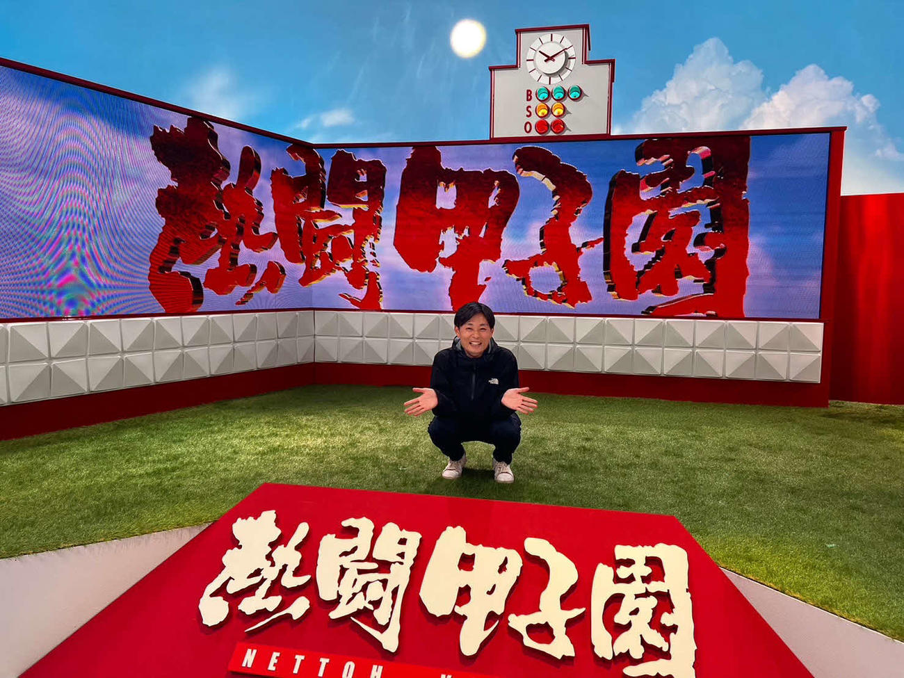 朝日放送テレビのスタジオで