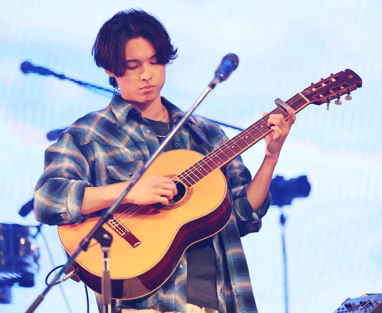 「キリエのうた」公開直前プレミアムライブを行う松村北斗（撮影・野上伸悟）
