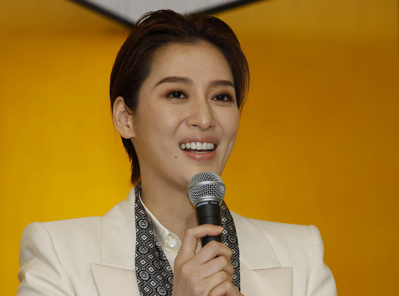 退団会見をする宝塚歌劇団月組の月城かなと（撮影・藤尾明華）