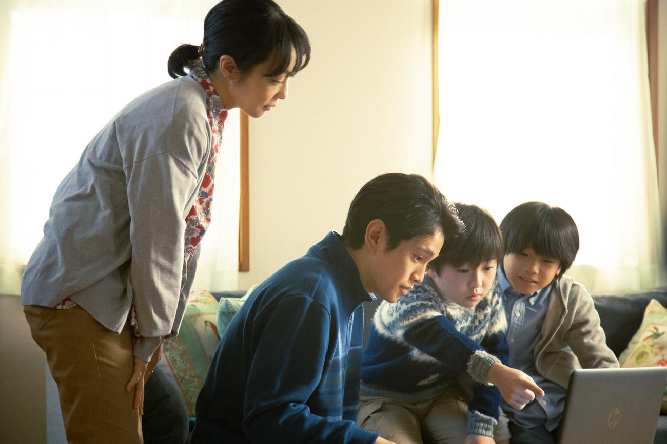 映画「正欲」の一場面（C）2021朝井リョウ／新潮社　（C）2023「正欲」製作委員会