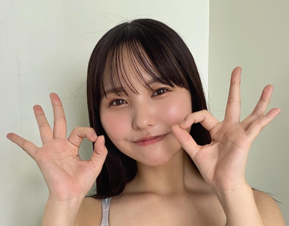 本郷柚巴のインスタグラムから