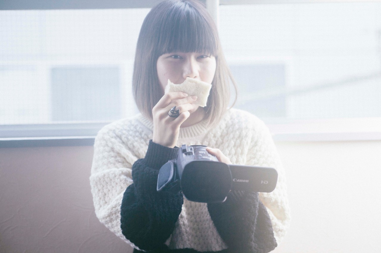 TikTok連続ドラマ「みつめてそらして」の脚本・監督を務める山戸結希監督