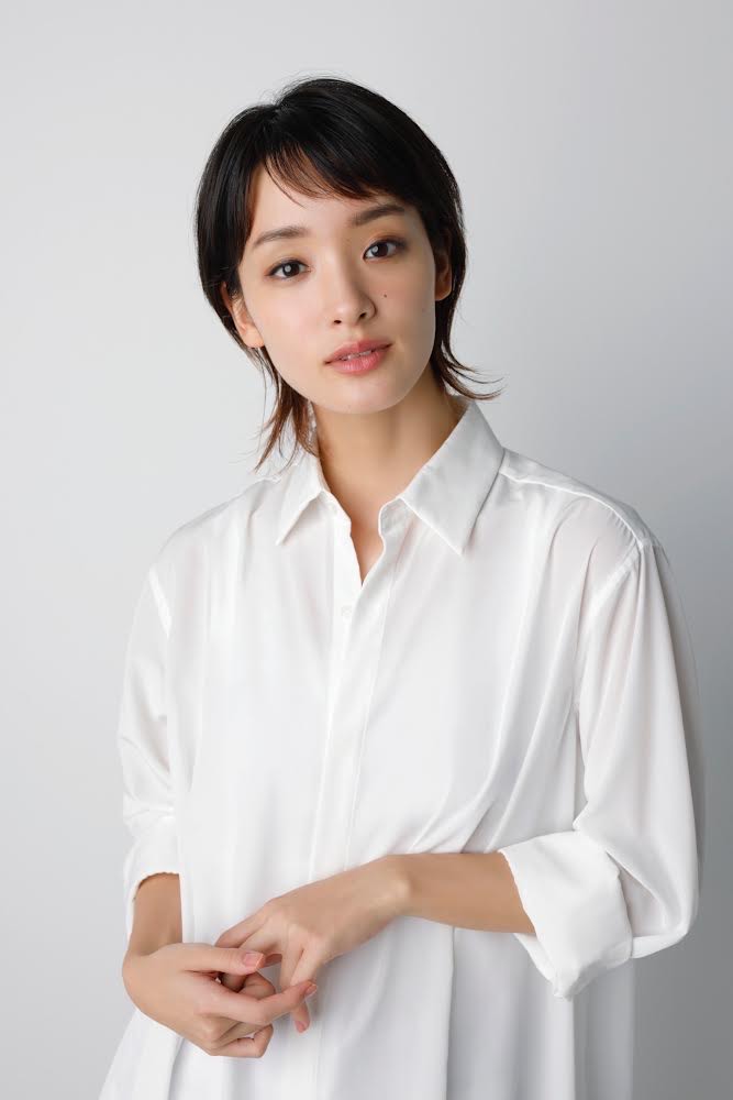 明治座創業150周年ファイナル公演の舞台「メイジ・ザ・キャッツアイ」で来生愛を演じる剛力彩芽