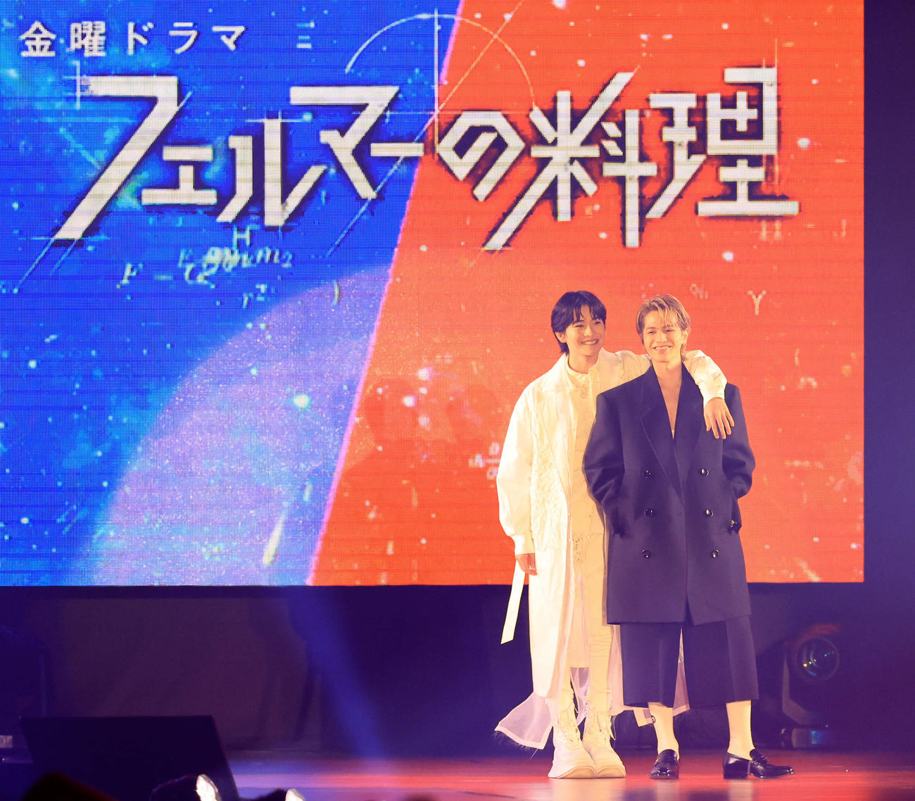 「Rakuten GirlsAward 2023 A／W」に登場した志尊淳（右）と高橋文哉（撮影・浅見桂子）