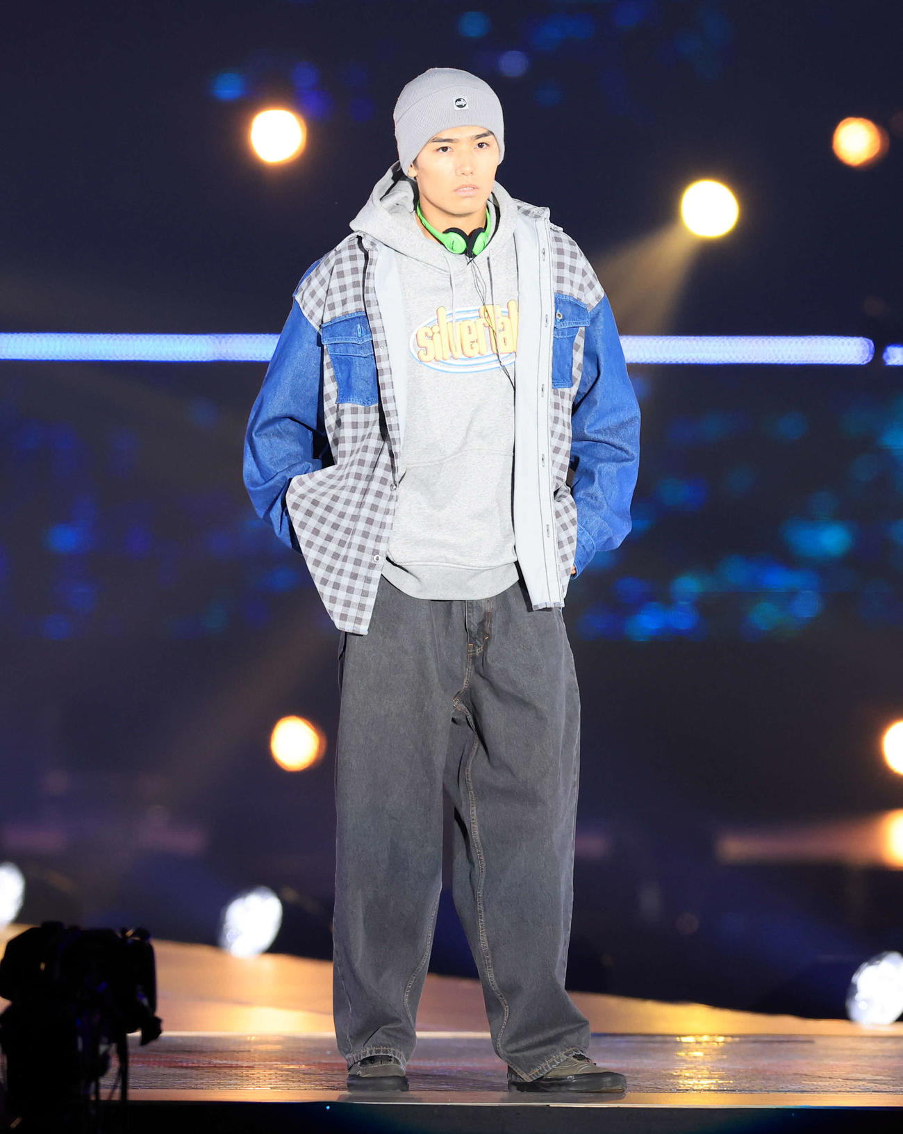 「Rakuten GirlsAward 2023 A／W」に登場した鈴々木響（撮影・浅見桂子）