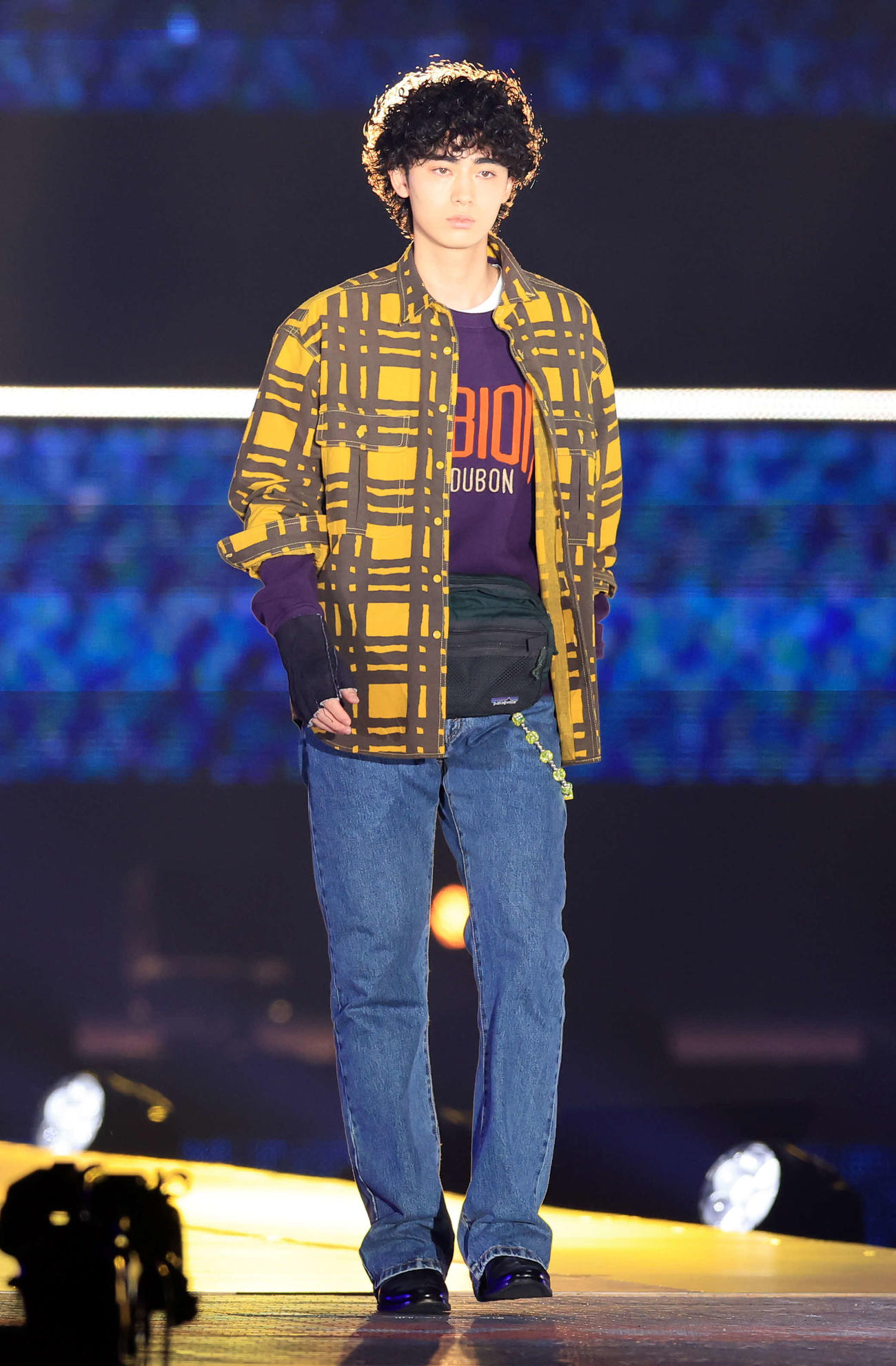 「Rakuten GirlsAward 2023 A／W」に登場した豊田裕大（撮影・浅見桂子）