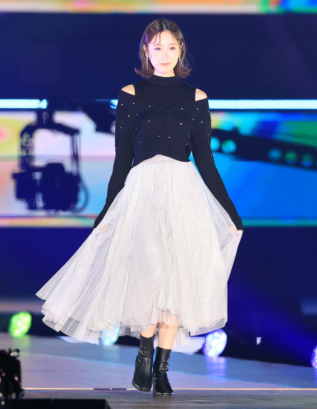 「Rakuten GirlsAward 2023 A／W」に登場した高橋ひかる（撮影・浅見桂子）