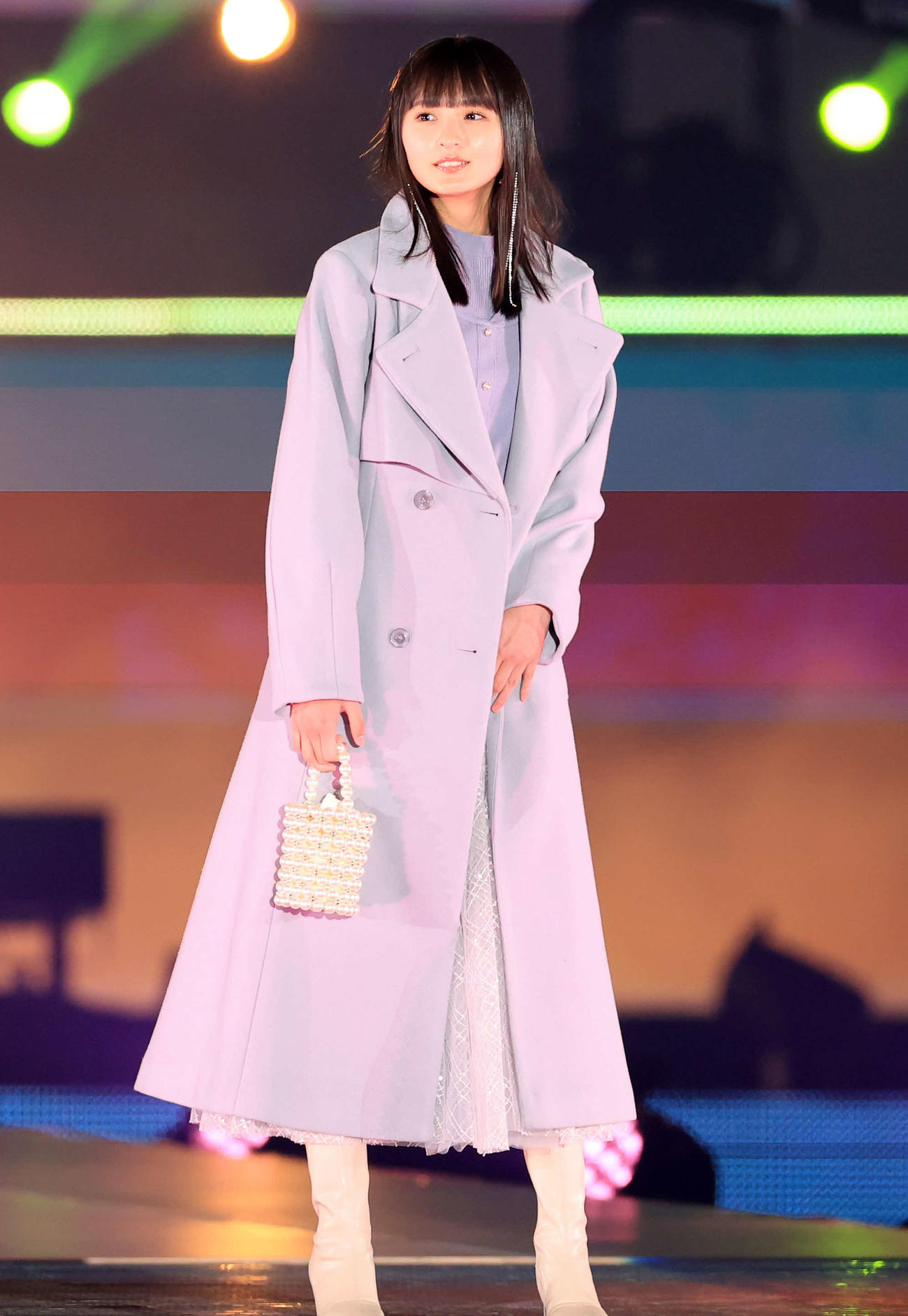 「Rakuten GirlsAward 2023 A／W」に登場した乃木坂46遠藤さくら（撮影・浅見桂子）