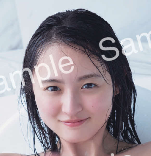 乃木坂46遠藤さくらファースト写真集「可憐」の先行カット　撮影／須江隆治（See）